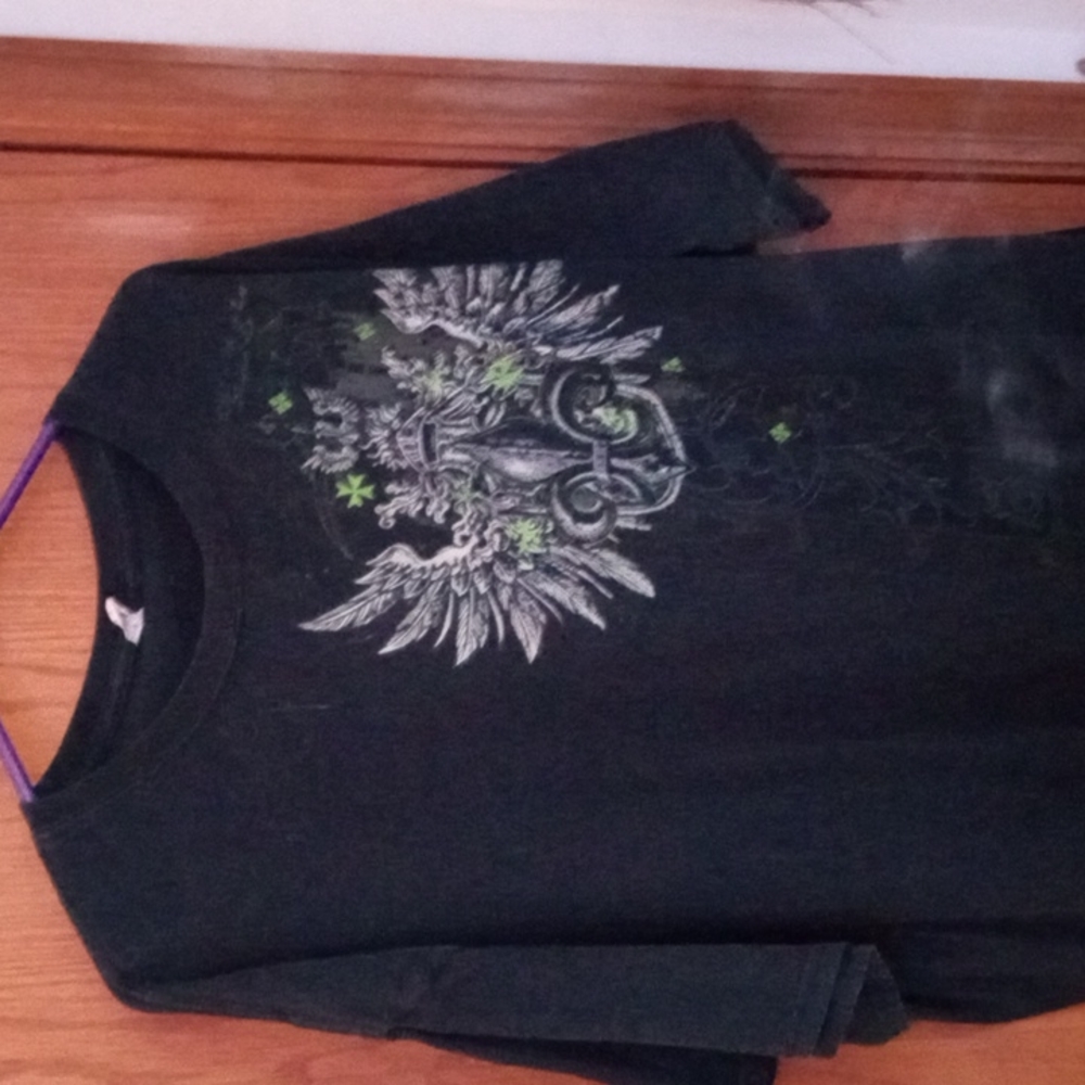 Men's shirt
